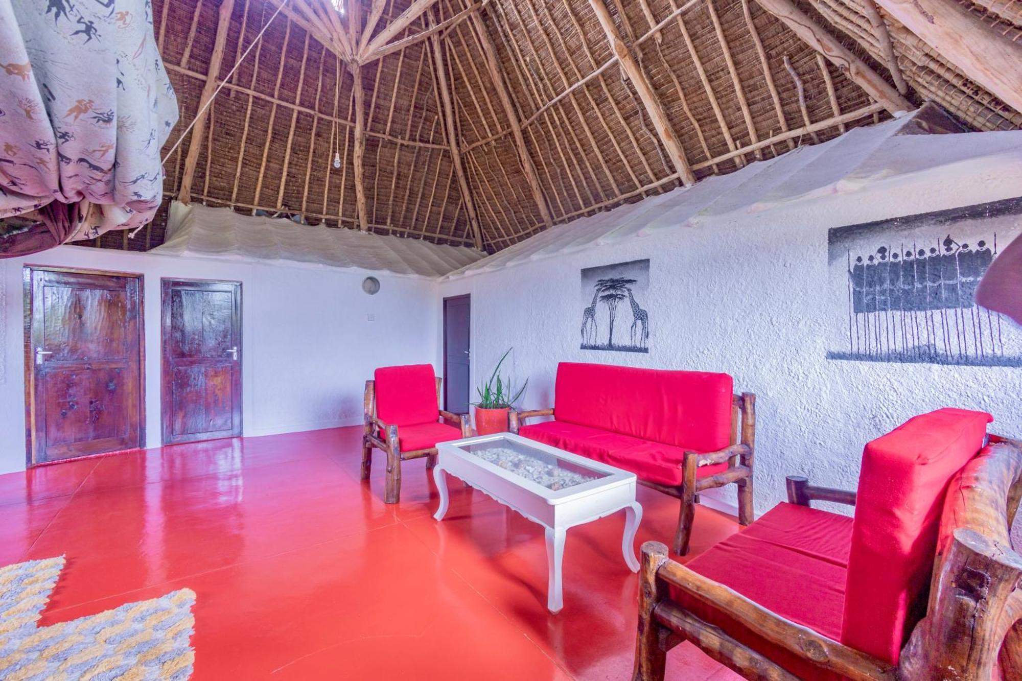 Villas Dora And Holly Playa de Diani Exterior foto